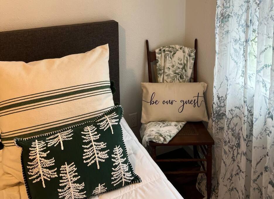 Cozy Getaway At Lake O' The Pines Ore City Екстер'єр фото